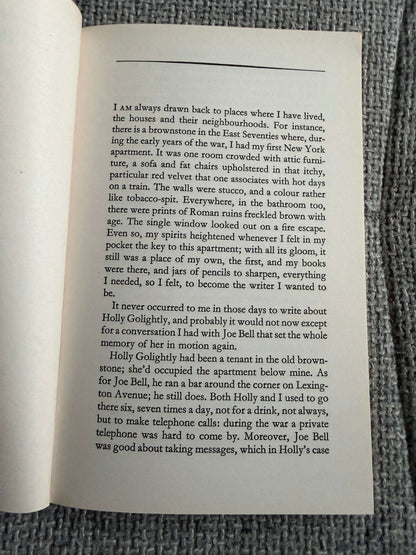 2000 Breakfast At Tiffany’s - Truman Capote ( Penguin Classics) - Honeyburn Books (UK)