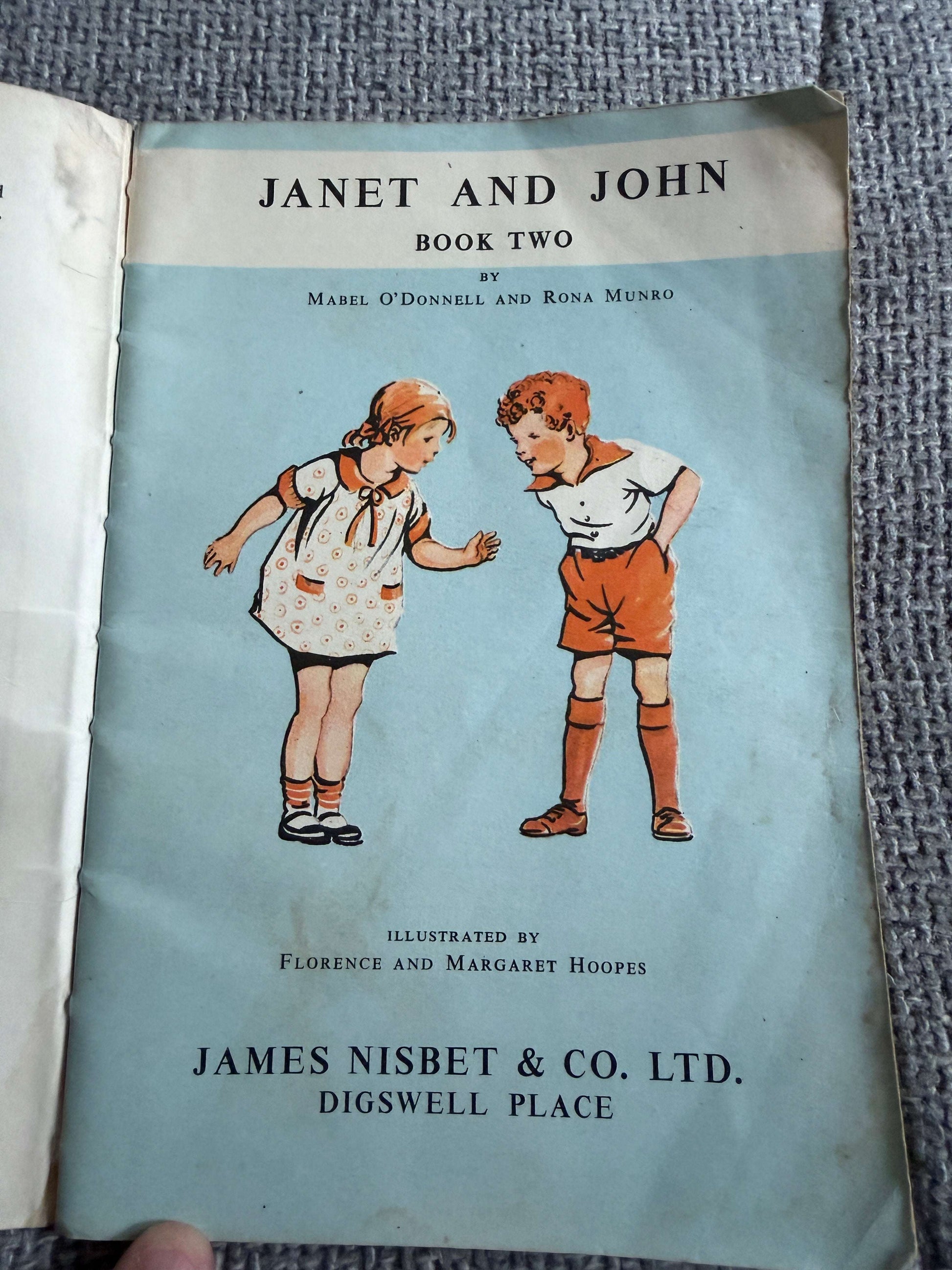 1950’s Janet & John Book 2 - Mabel O’Donnell & Rona Munro (Florence & Margaret Hoopes) - Honeyburn Books (UK)