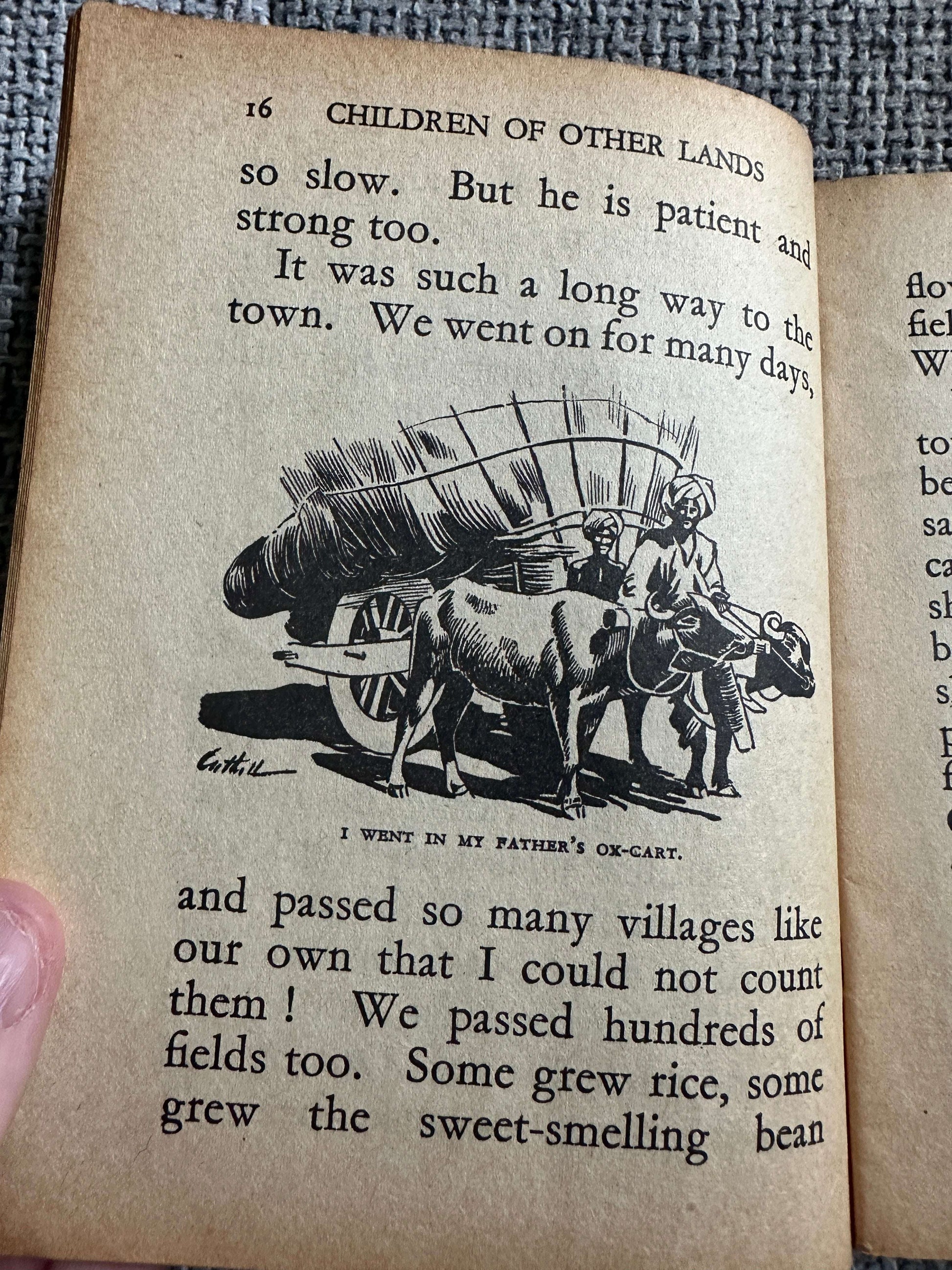1954 Children Of Other Lands (Little Books 4) Enid Blyton (Douglas Cuthill Illust) W. & A. K. Johnston & G. W. Bacon Ltd