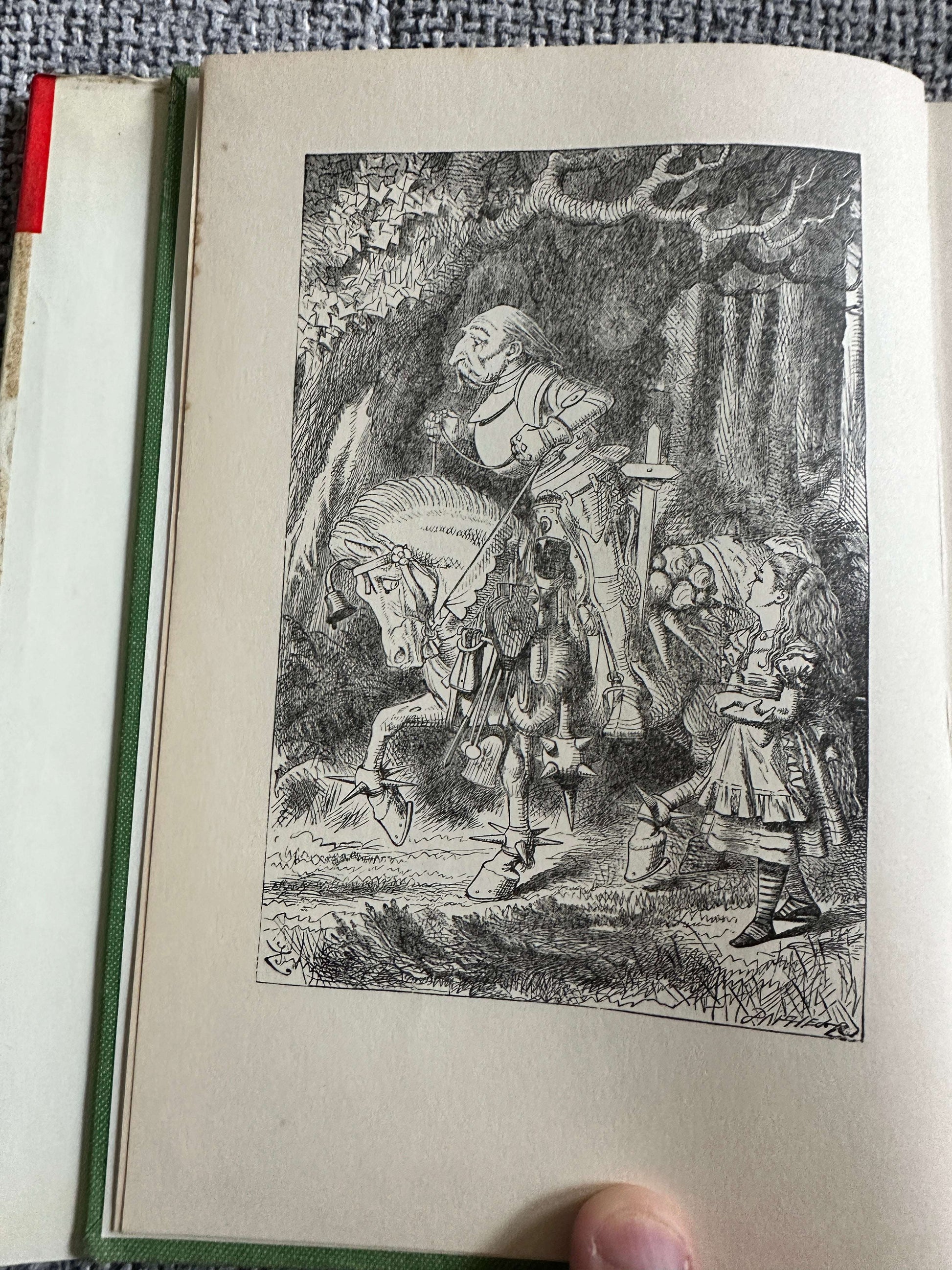 1962 Through The Looking Glass & What Alice Found There - Lewis Carroll (John Tenniel Illust) MacMillan & Co Ltd.
