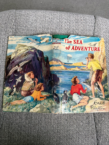 1948 The Sea Of Adventure - Enid Blyton (Stuart Tresillian illust) Thames - Honeyburn Books (UK)
