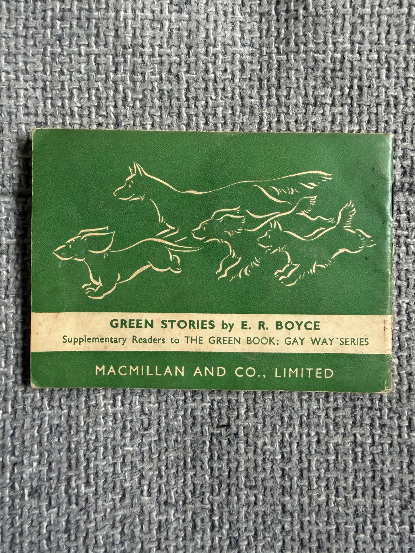 1965 Lots Of Dogs (The Gay Way Series) Green Stories - E. R. Boyce (MacMillan & Co. Ltd) - Honeyburn Books (UK)