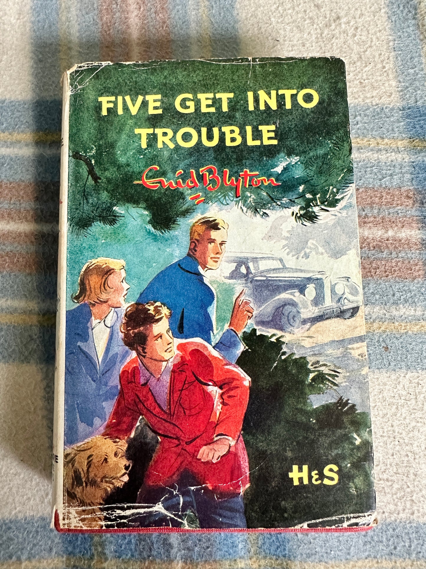 1968 Five Get Into Trouble - Enid Blyton(Eileen A. Soper) Brockhampton Press
