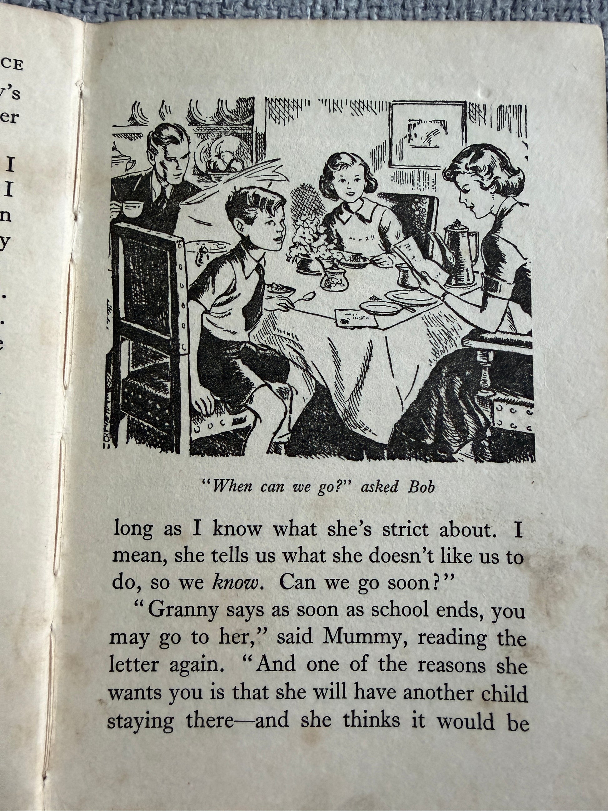 1954*1st* The Adventure Of The Secret Necklace - Enid Blyton (Isabel Veevers illust) Lutterworth Press - Honeyburn Books (UK)
