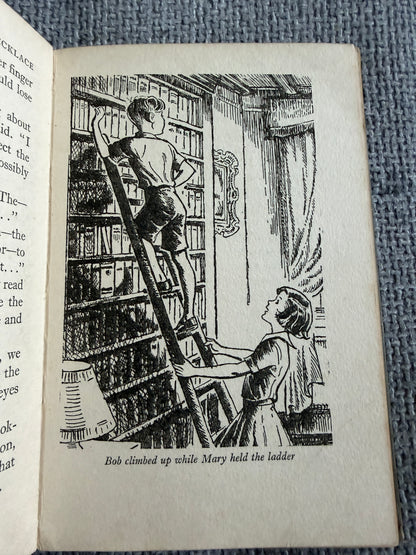 1954*1st* The Adventure Of The Secret Necklace - Enid Blyton (Isabel Veevers illust) Lutterworth Press - Honeyburn Books (UK)