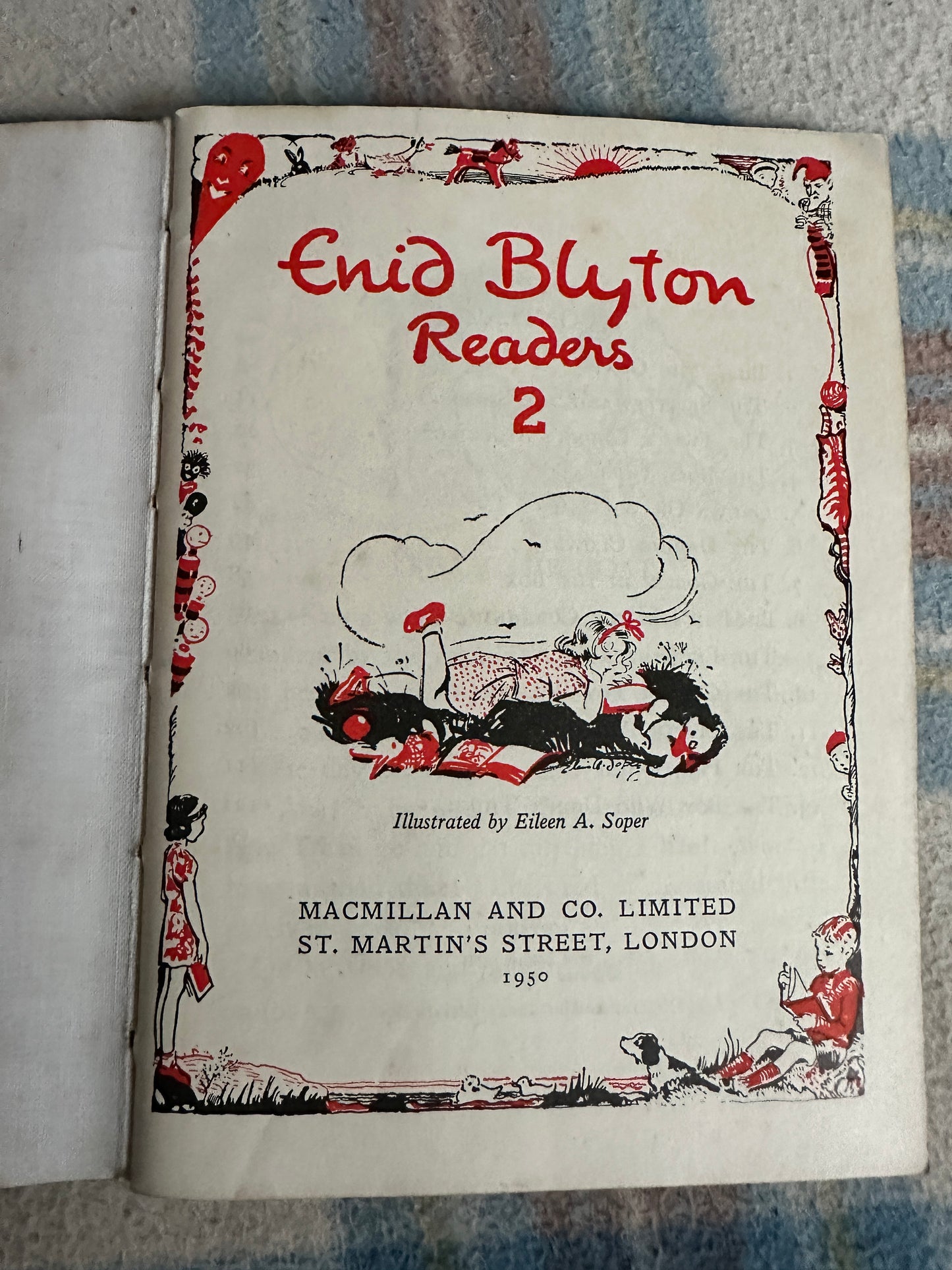 1950 Enid Blyton Readers 2 - Enid Blyton(Eileen A. Soper illustration)MacMillan & Co Ltd)