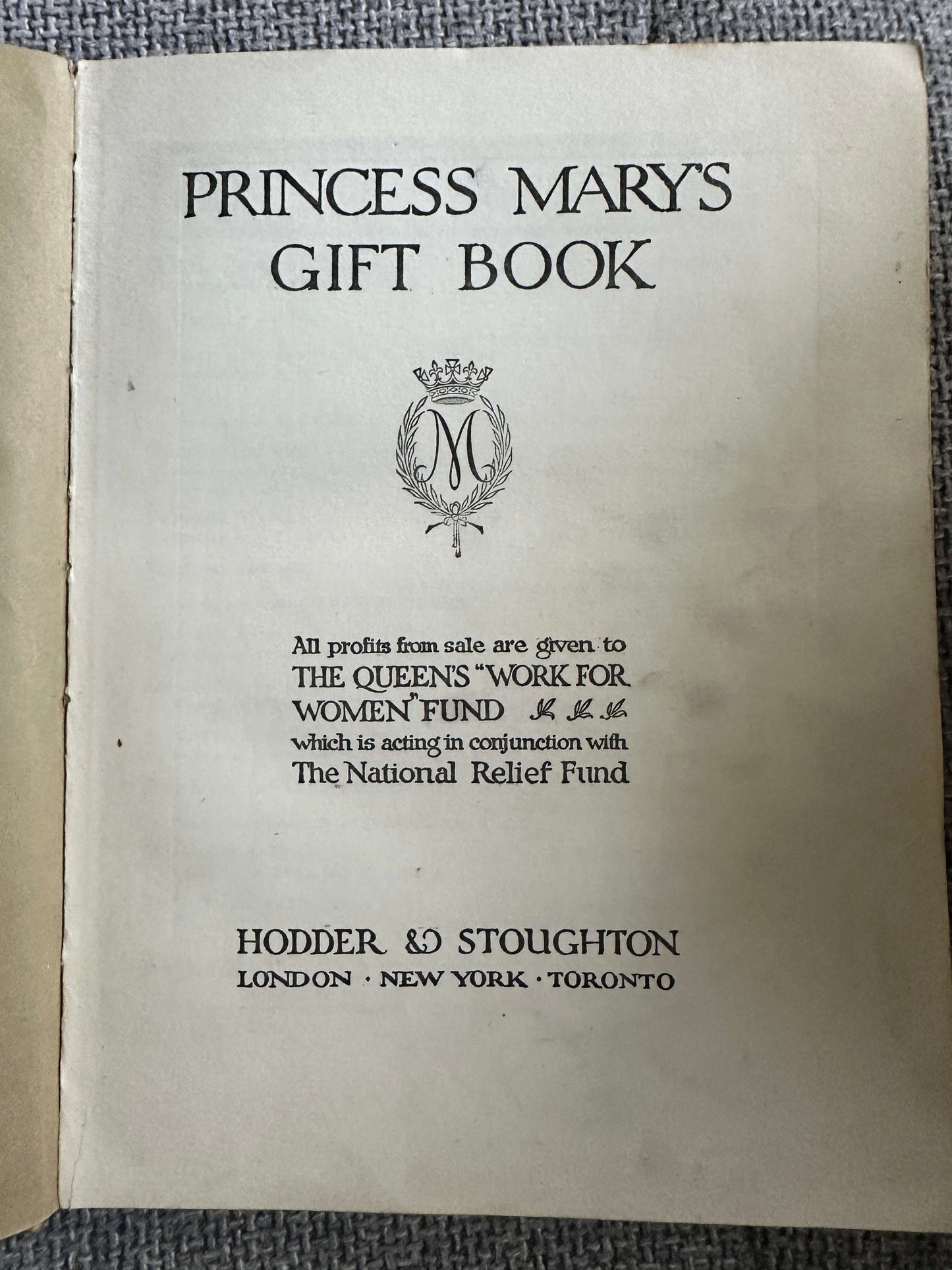 1914 Princess Mary’s Gift Book - Rackham, Dulac, Detmold, Russell Flint etc (Hodder & Stoughton)