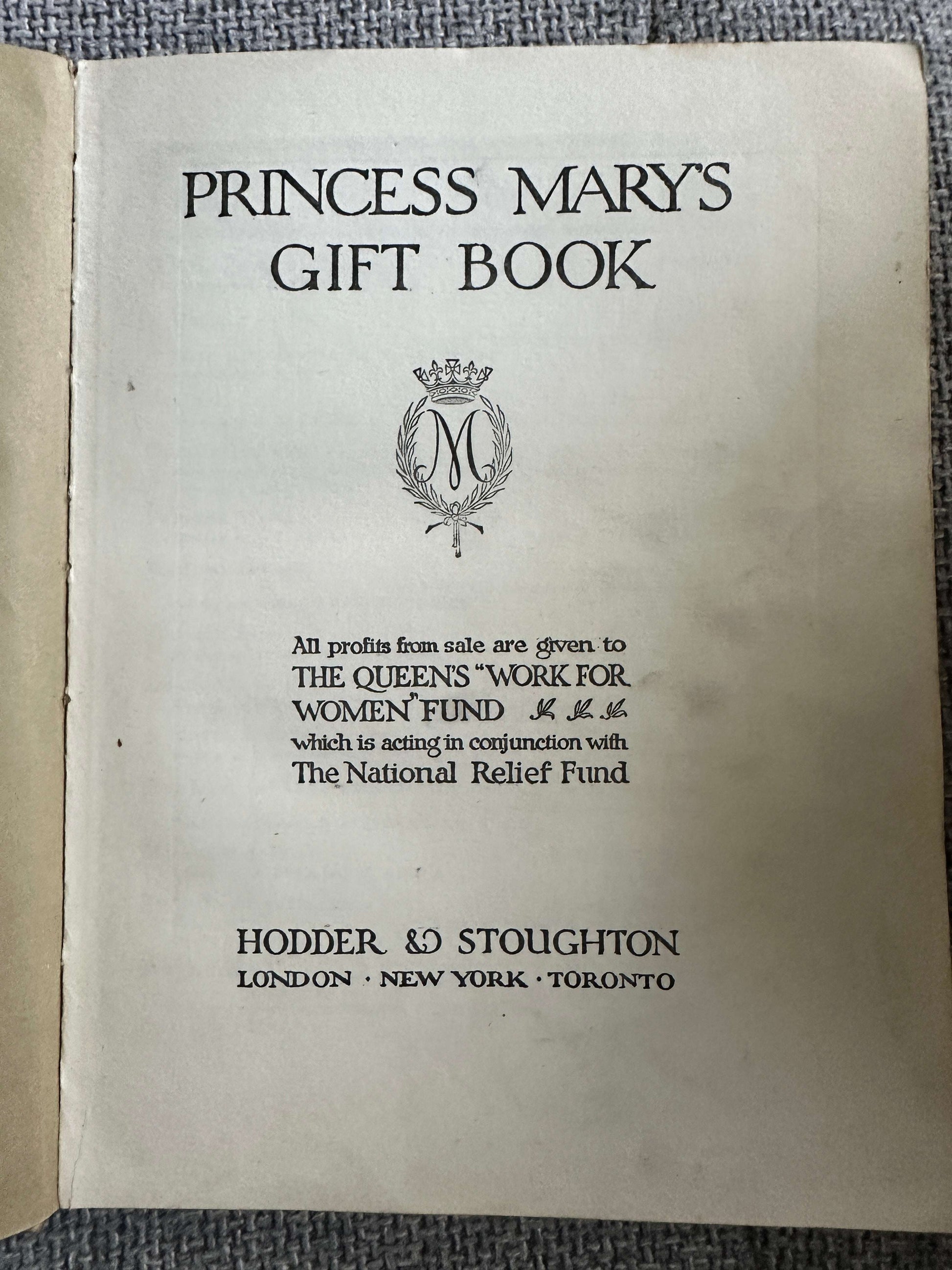1914 Princess Mary’s Gift Book - Rackham, Dulac, Detmold, Russell Flint etc (Hodder & Stoughton)