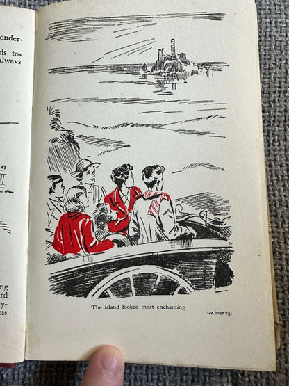 1951 Five On Kirrin Island Again - Enid Blyton (Eileen A. Soper Illust) Hodder & Stoughton