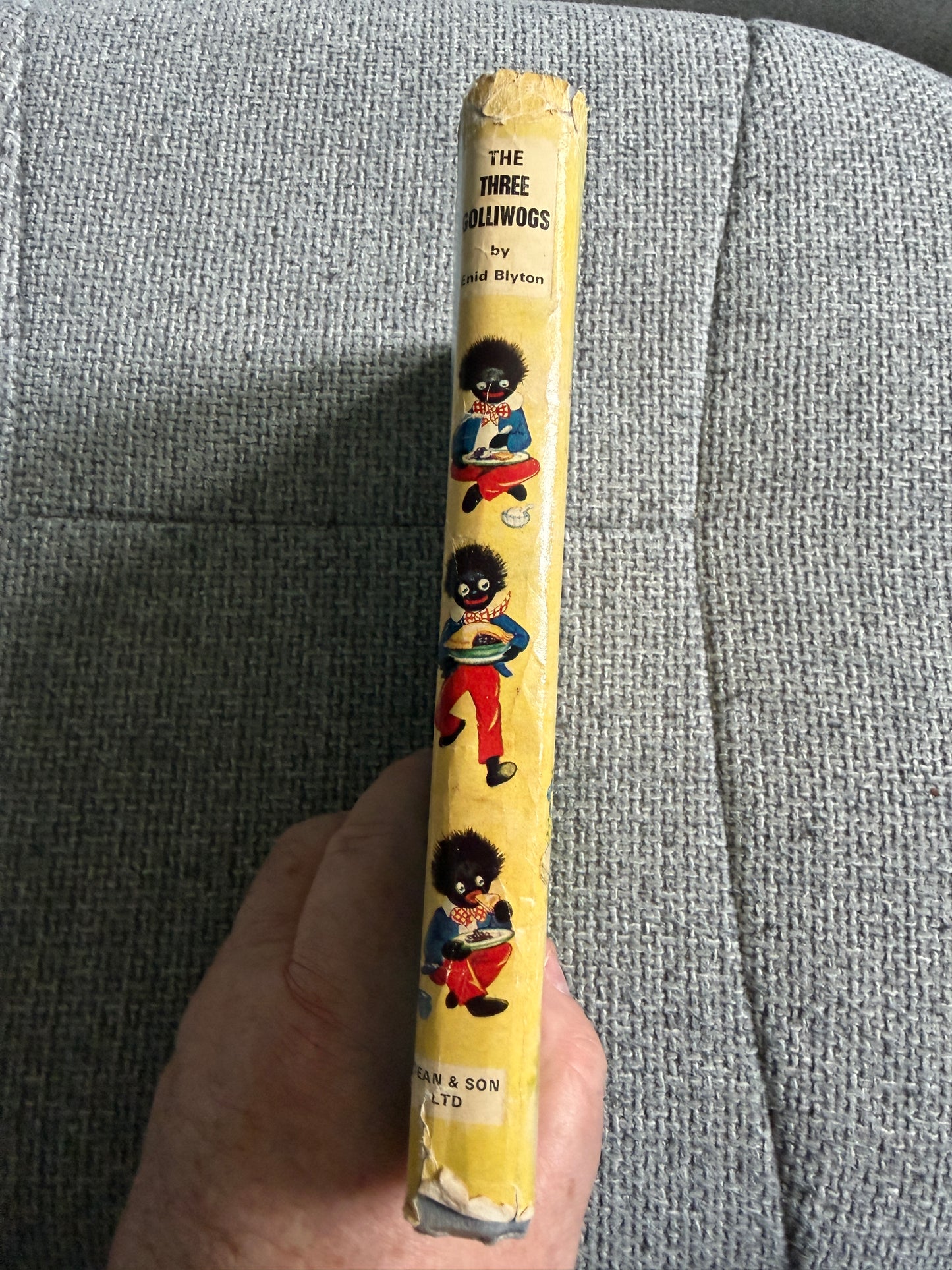 1968 The Three Golliwogs (Original Names) Enid Blyton (Rene Cloke illust) Dean & Son Ltd - Honeyburn Books (UK)