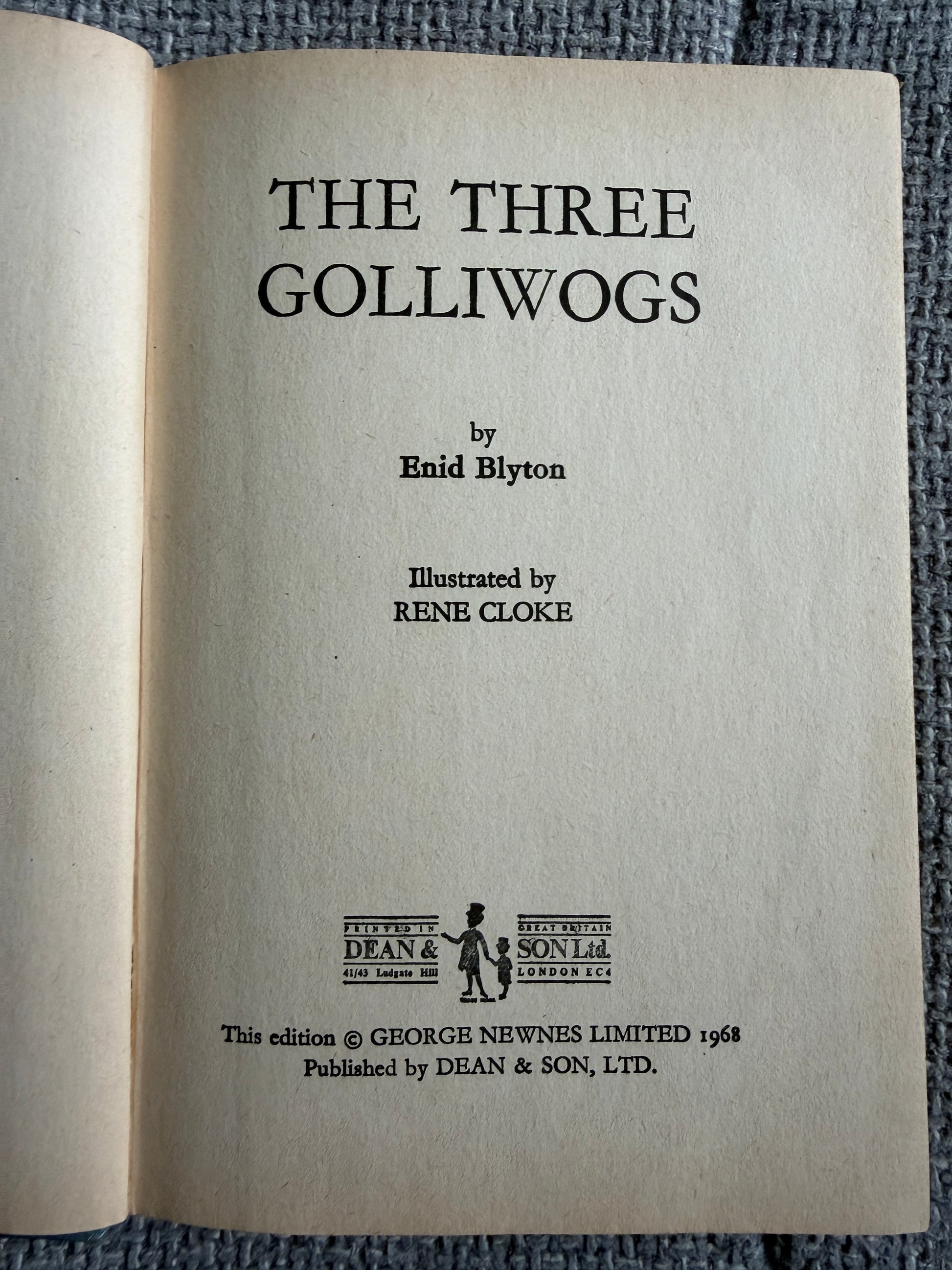 1968 The Three Golliwogs (Original Names) Enid Blyton (Rene Cloke illust) Dean & Son Ltd - Honeyburn Books (UK)