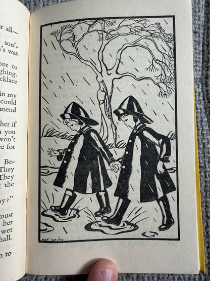 1950 Billy-Bob Tales - Enid Blyton (May Smith illust) Methuen & Co Ltd - Honeyburn Books (UK)