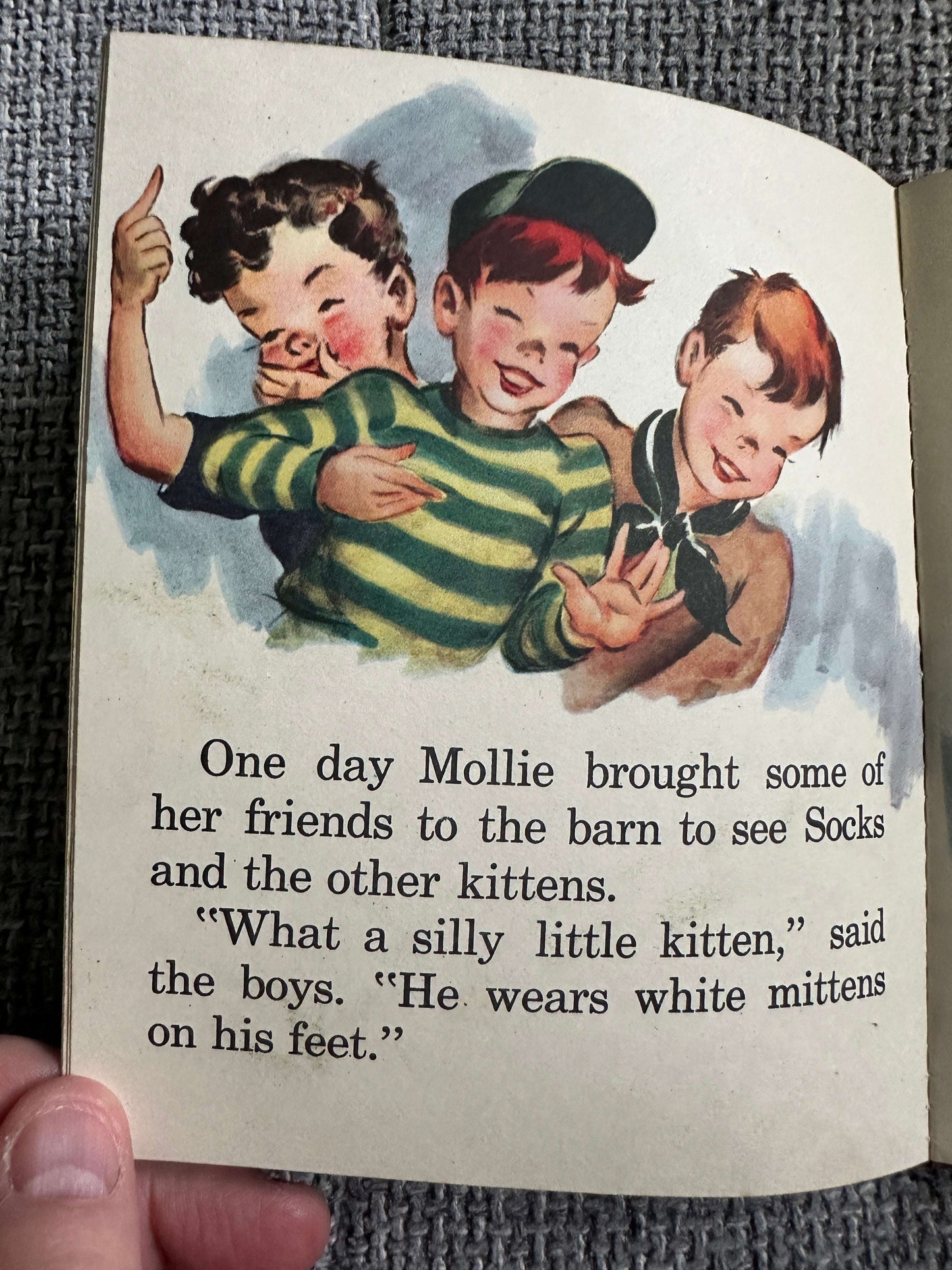 1949 Socks - Betty Molgard Ryan (Florence Sarah Winship Illust) Raphael Tuck & Sons Ltd