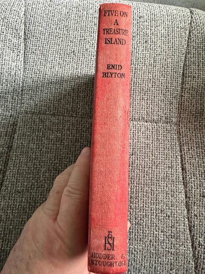 1961 Five On A Treasure Island - Enid Blyton (Eileen A. Soper Illust) Hodder & Stoughton