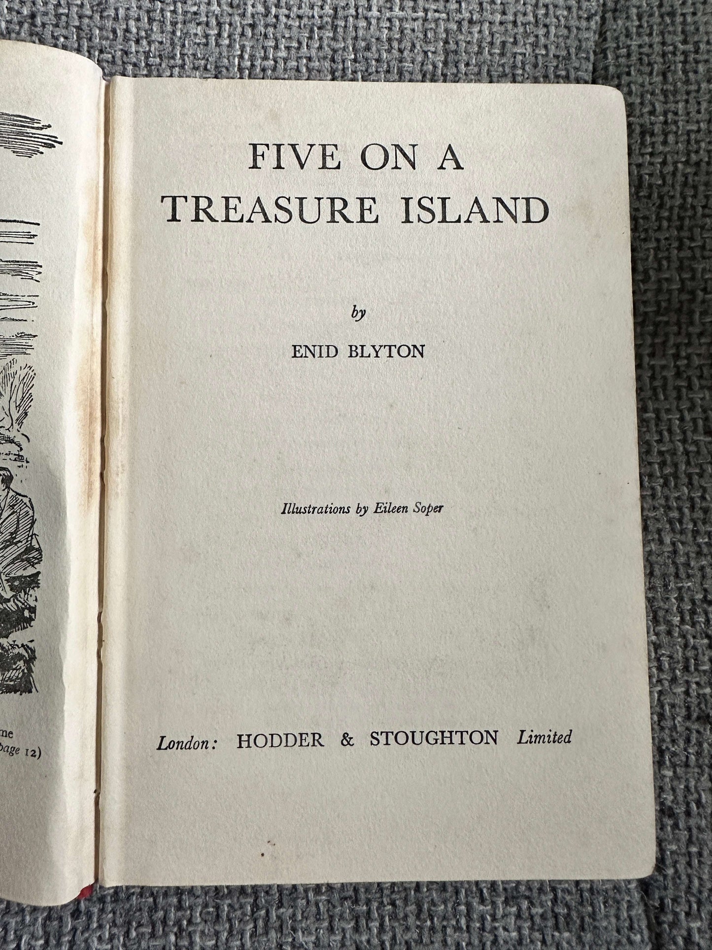 1961 Five On A Treasure Island - Enid Blyton (Eileen A. Soper Illust) Hodder & Stoughton