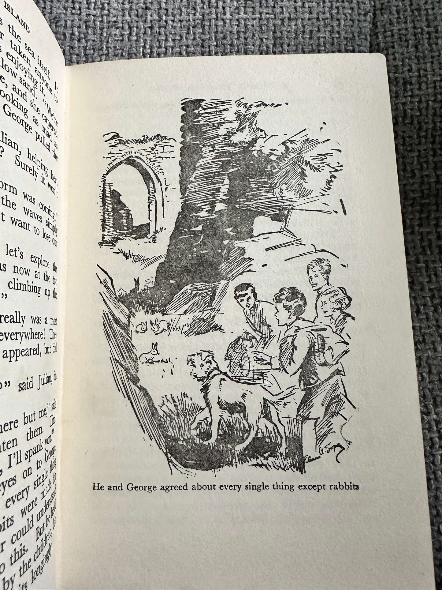 1961 Five On A Treasure Island - Enid Blyton (Eileen A. Soper Illust) Hodder & Stoughton