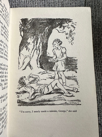1961 Five On A Treasure Island - Enid Blyton (Eileen A. Soper Illust) Hodder & Stoughton