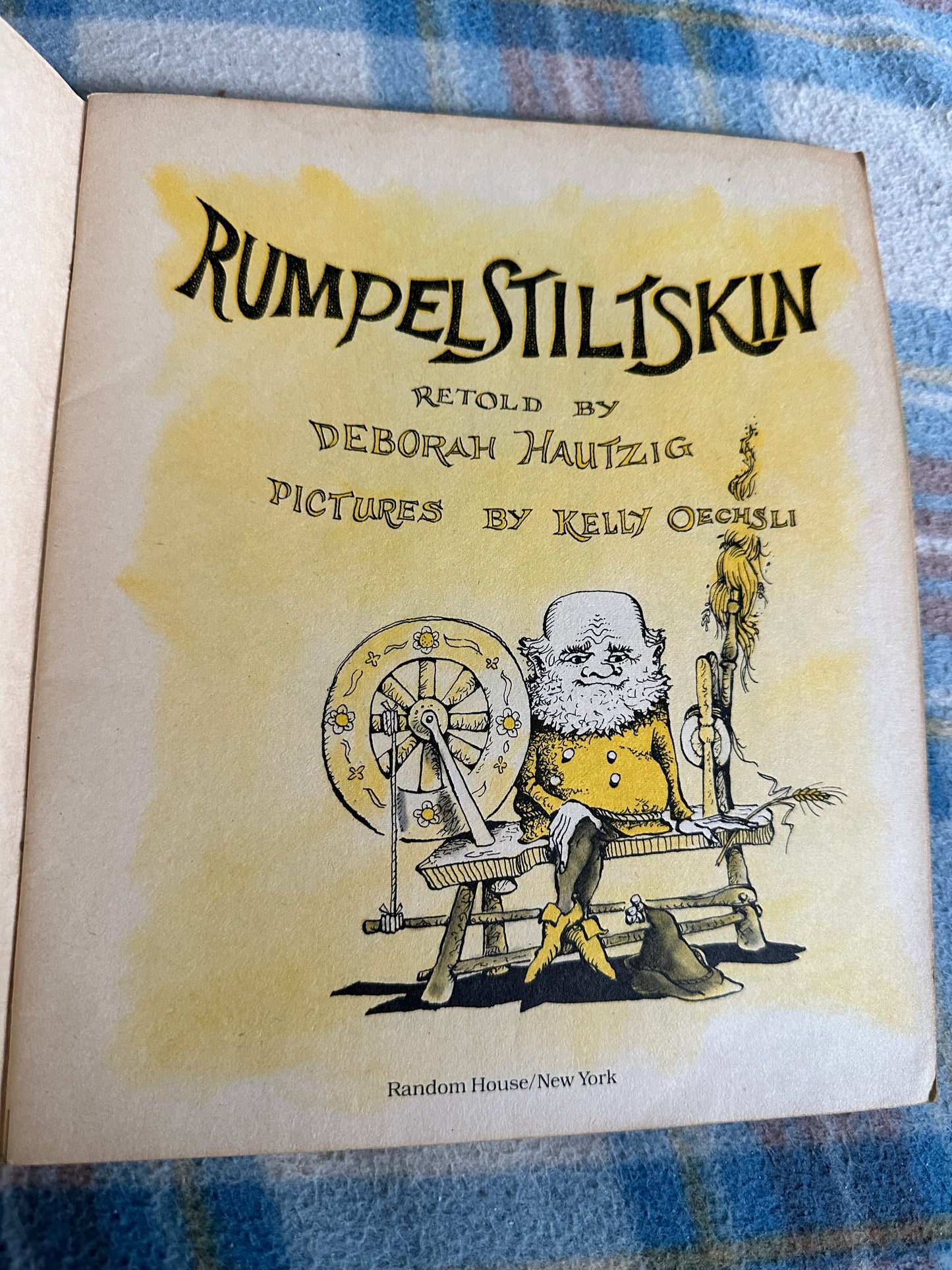 1979 Rumpelstiltskin - retold by Deborah Hautzig(Kelly Oechsli illustration) Random House