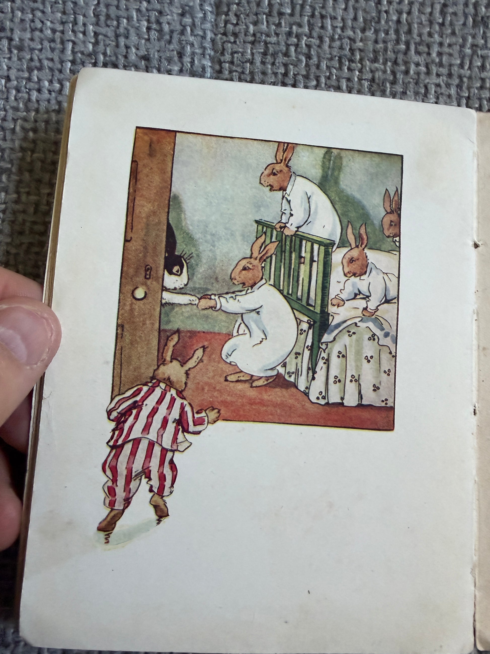 1920 Flippity The Runaway - Angusine MacGregor (Blackie) Tiny Tots Series - Honeyburn Books (UK)