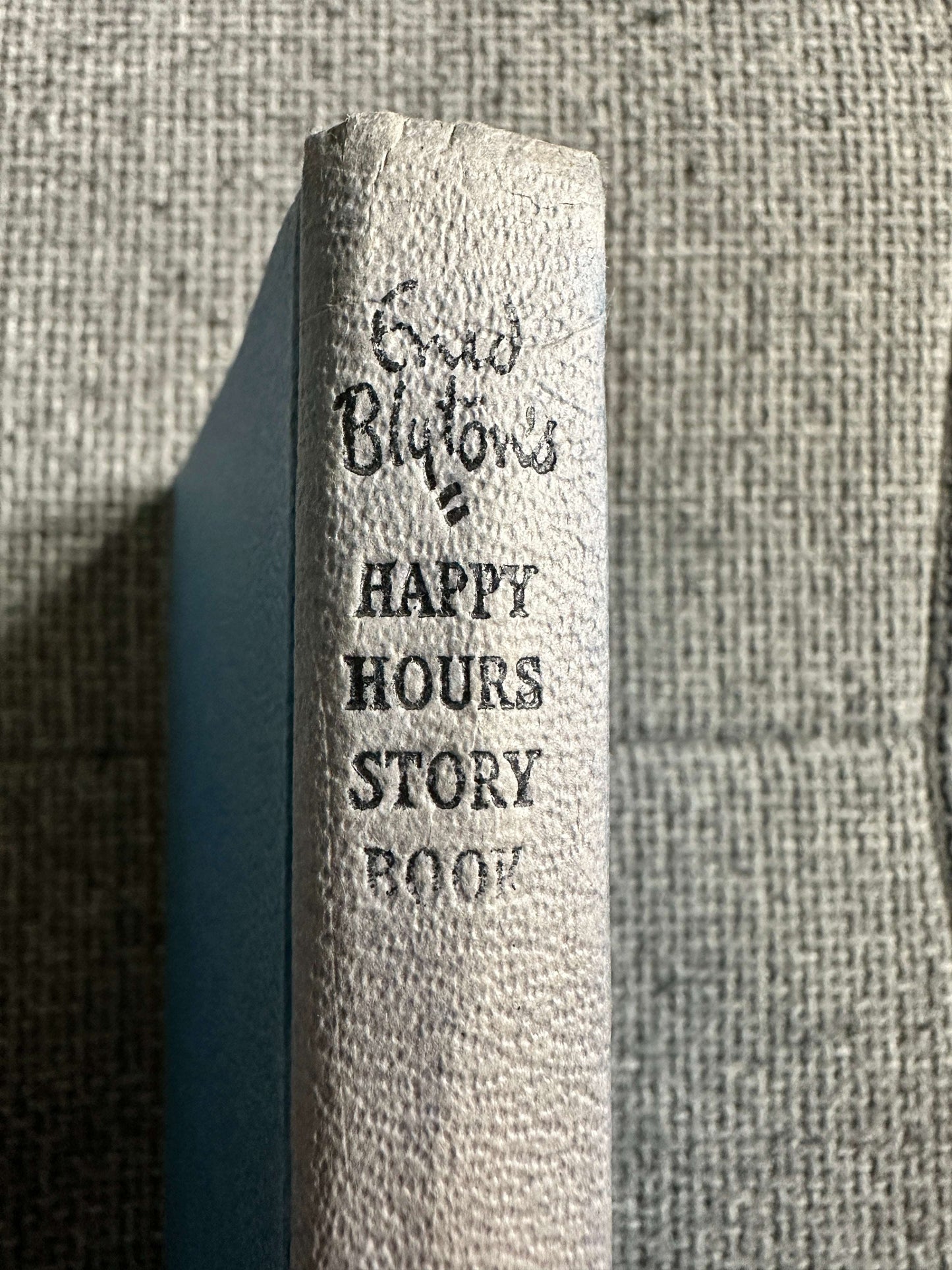1964 Happy Hours Story Book - Enid Blyton (Dean & Son Ltd) - Honeyburn Books (UK)