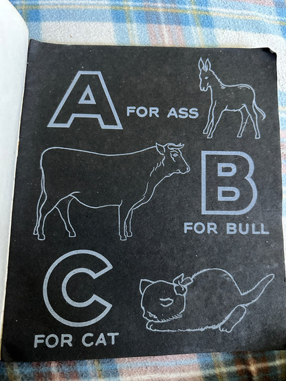 1940’s Animals Alphabet Chalking Book(Kiddyprint Book)The Cecil Series