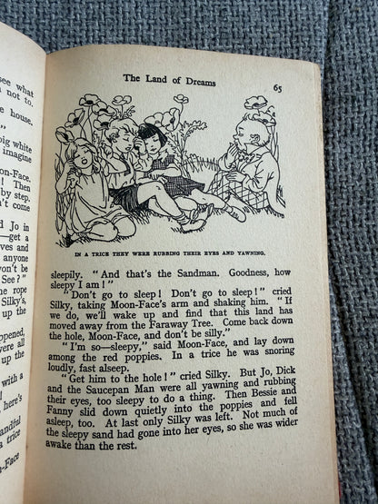 1967 The Magic Faraway Tree Book by Enid Blyton with Illustrations by Dorothy M. Wheeler, George Newnes Ltd.