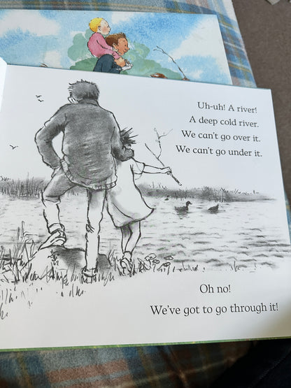 2015 We’re Going On A Bear Hunt - Michael Rosen(Walker Books Deluxe Edition in Slip Box