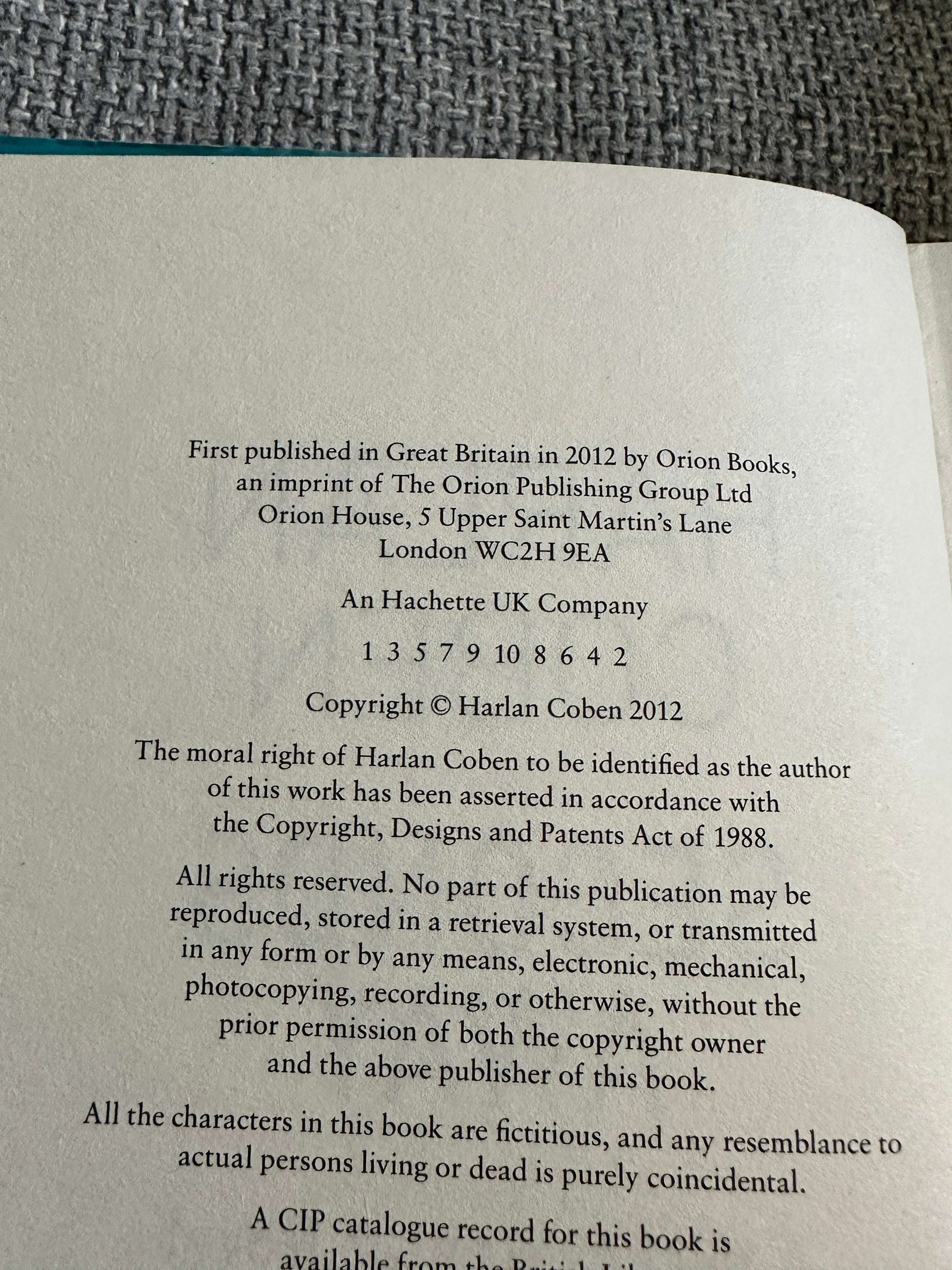 2012*1st* Seconds Away - Harlan Coben (Orion)