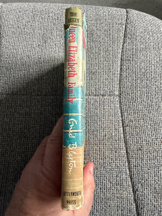 1952 The Queen Elizabeth Family Book by Enid Blyton with Illustrations by Ruth Gervis - Lutterworth Press - Honeyburn Books (UK)