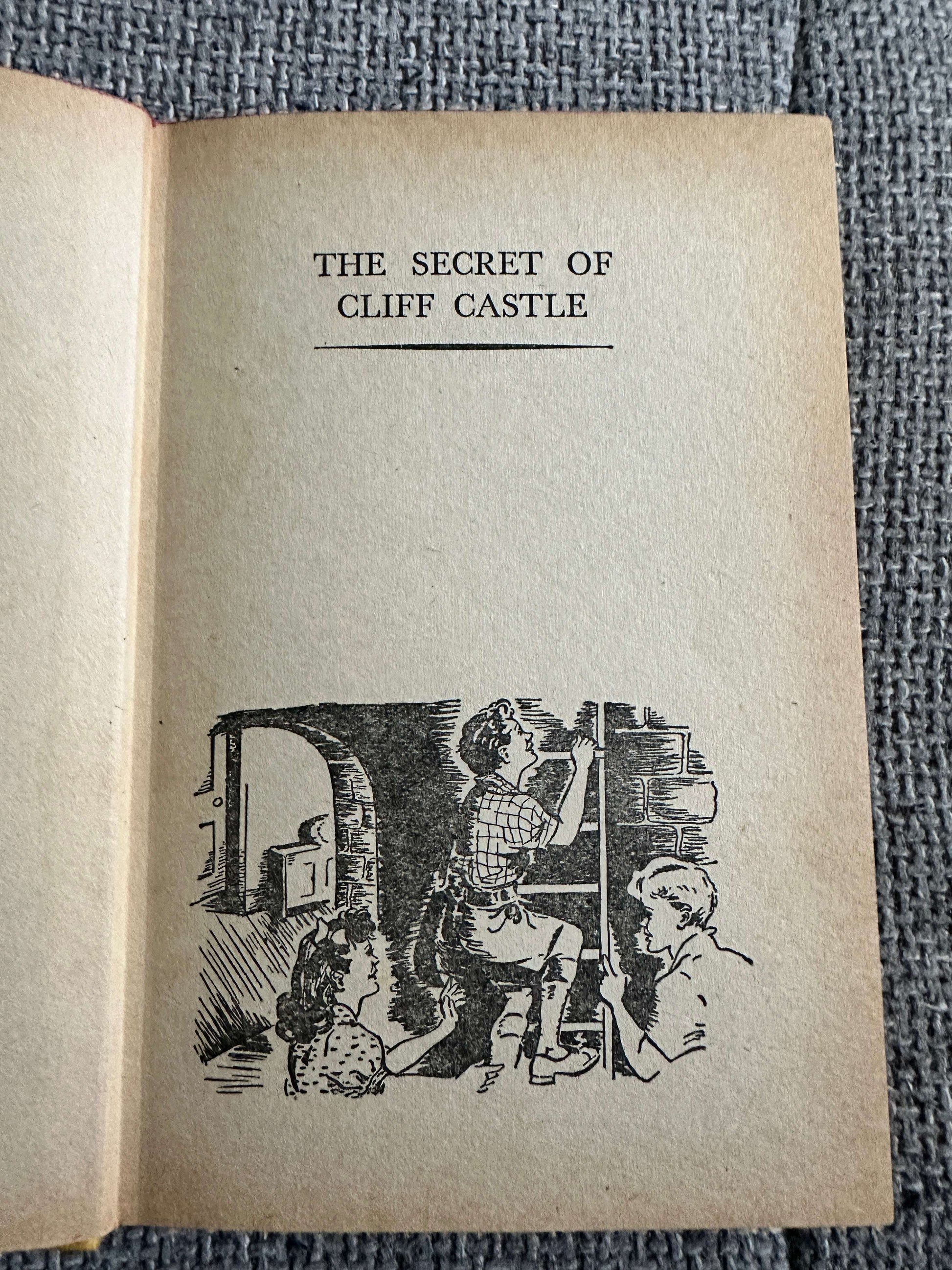 1959 Mystery Stories (The Secret of Cliff Castle / Smuggler Ben) Enid Blyton (Hilda McGavin cover, George Brook, G. W. Backhouse Illust) Collins