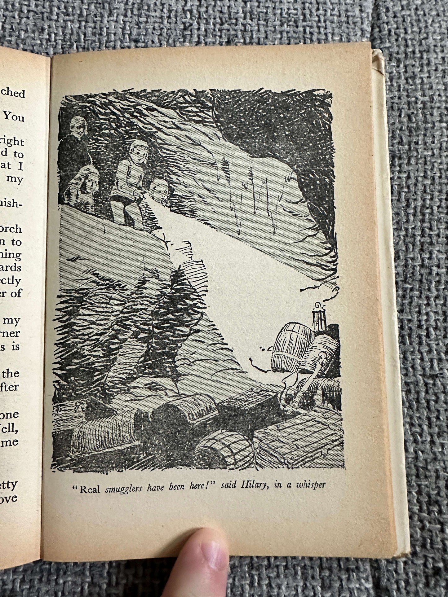 1959 Mystery Stories (The Secret of Cliff Castle / Smuggler Ben) Enid Blyton (Hilda McGavin cover, George Brook, G. W. Backhouse Illust) Collins