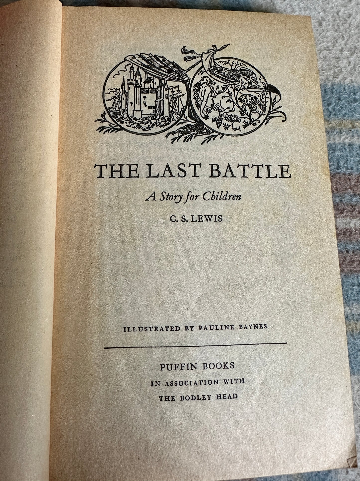 1979 The Last Battle - C. S. Lewis(Pauline Baynes Illust) Penguin Books