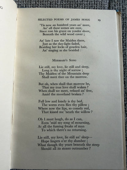James Hogg Selected Poems 1946 - A Saltire Book from Oliver & Boyd