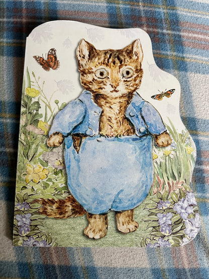 2006 Tom Kitten(Shaped board book) Beatrix Potter(Frederick Warne & Co Ltd)