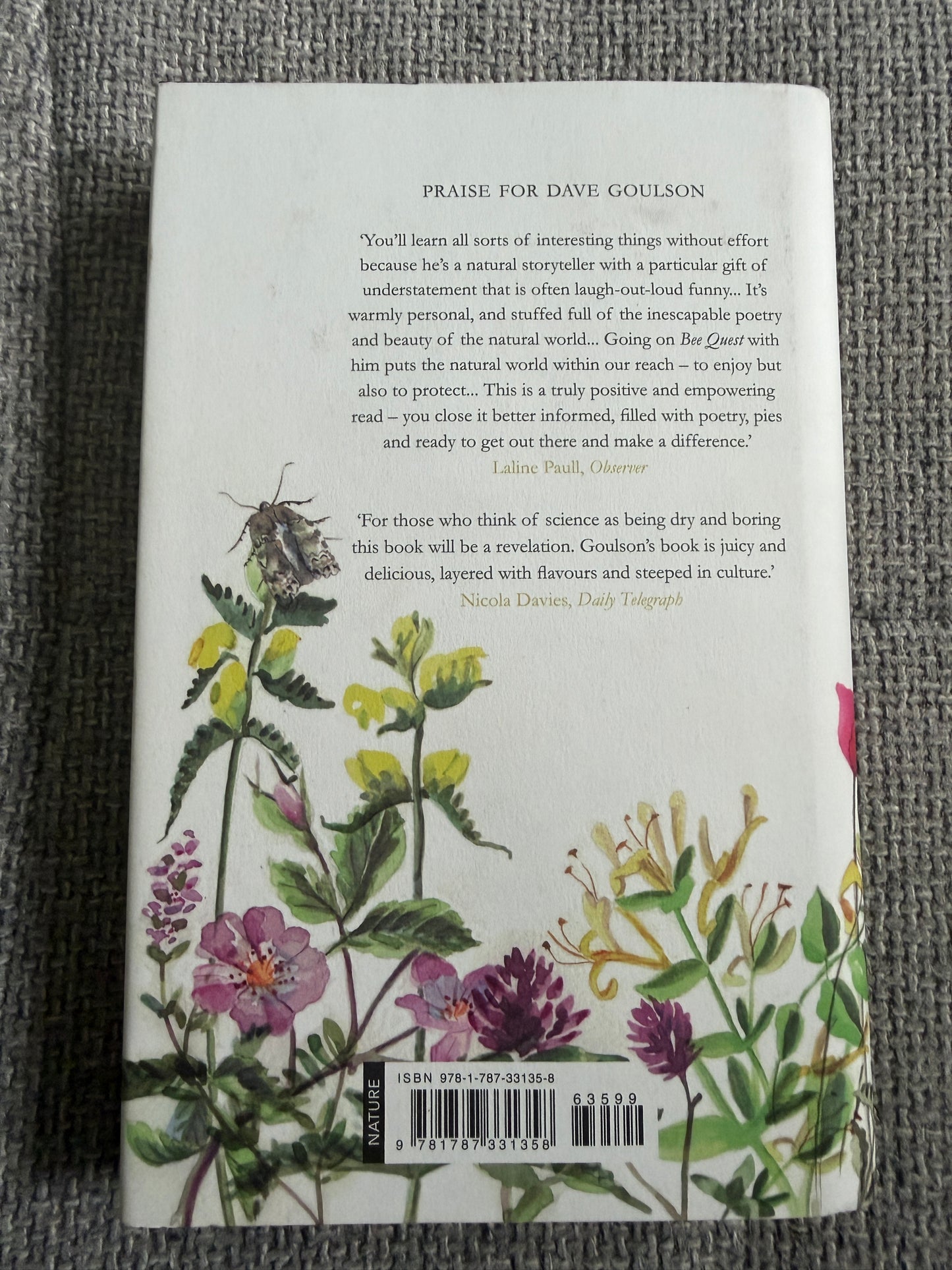 The Garden Jungle Book: Gardening to Save the Planet by Dave Goulson - Jonathan Cape Edition 2019
