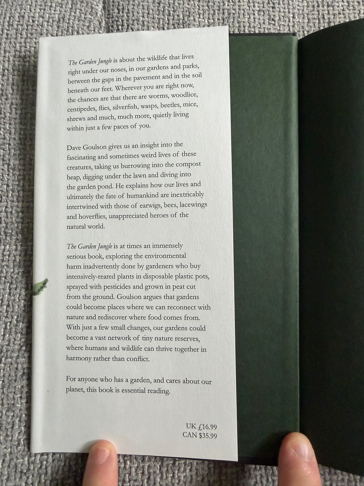 The Garden Jungle Book: Gardening to Save the Planet by Dave Goulson - Jonathan Cape Edition 2019