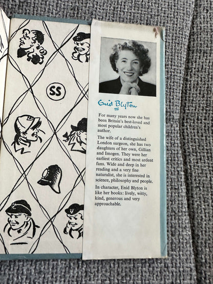 1967 Secret Seven Fireworks - Enid Blyton (Burgess Sharrocks Illust) Brockhampton Press