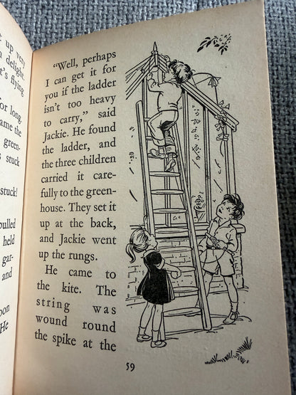 1967 The Adventures Of Mr. Pink-Whistle - Enid Blyton (Dean & Son Ltd)