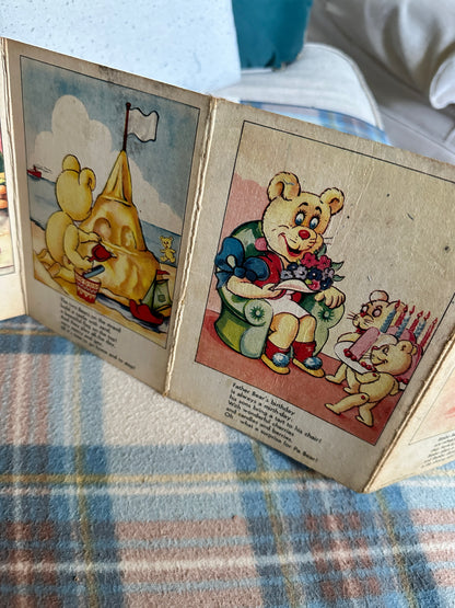 1930’s Teddy Bear’s Tale(Fold out concertina style) Printed in Holland