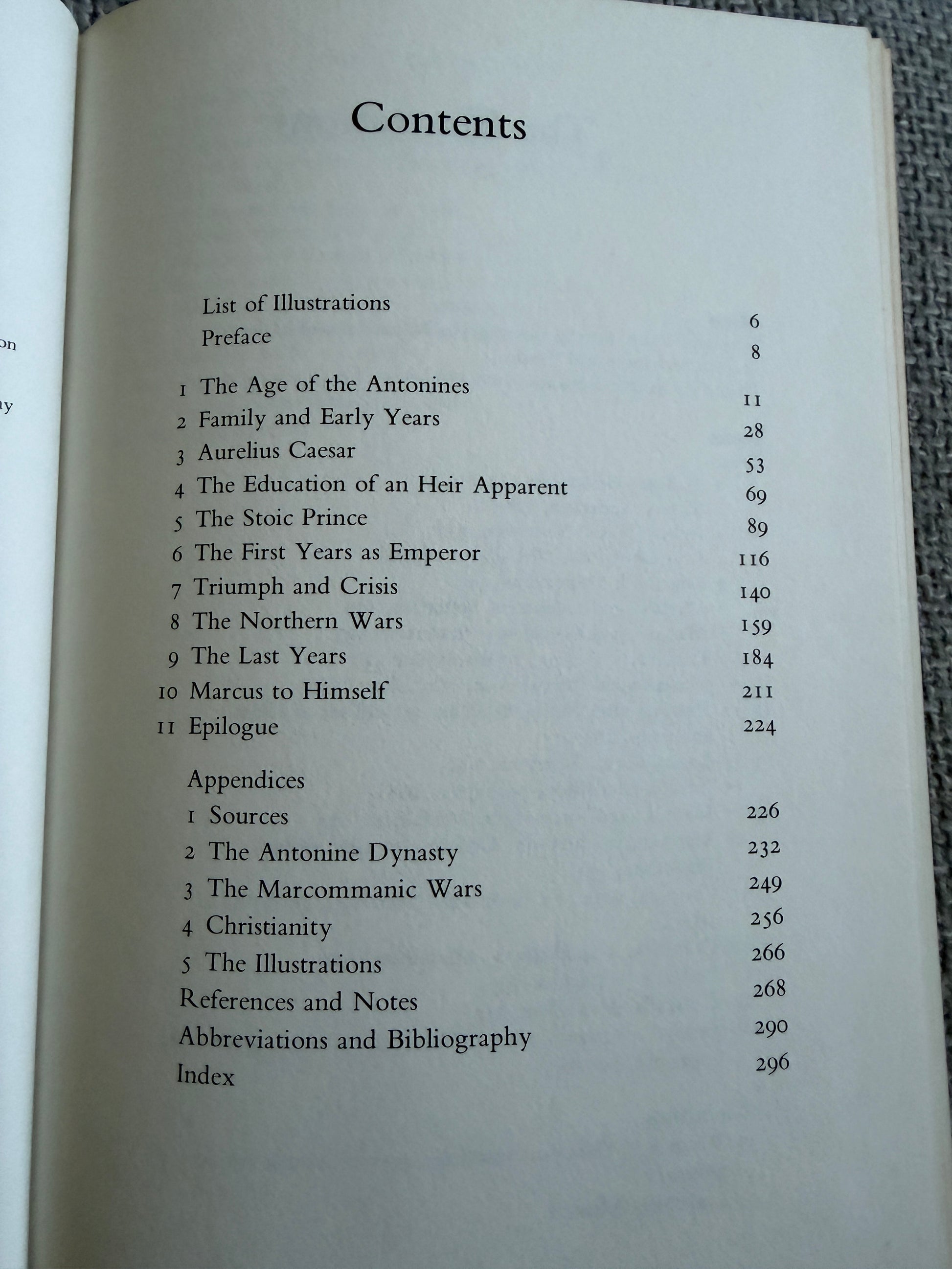 Marcus Aurelius Biography Anthony Birley - 1987 Edition by B. T. Batsford Ltd - Honeyburn Books (UK)