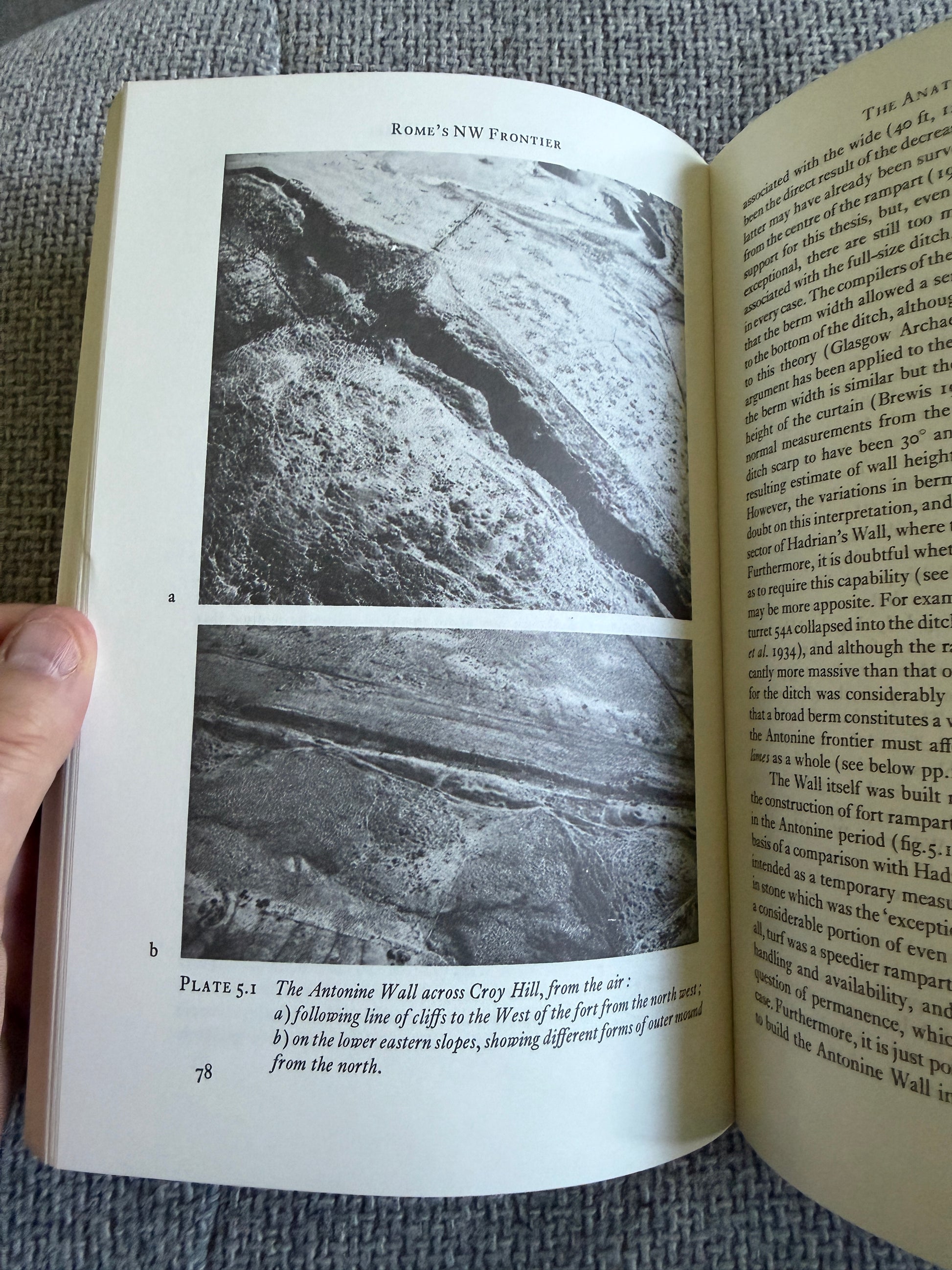 1986 Rome's North West Frontier: The Antonine Wall by William Hanson & Gordon Maxwell - Edinburgh University Press - Honeyburn Books (UK)