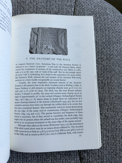 1986 Rome's North West Frontier: The Antonine Wall by William Hanson & Gordon Maxwell - Edinburgh University Press - Honeyburn Books (UK)