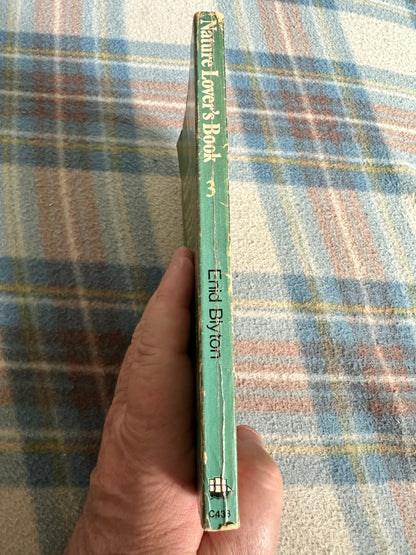 1971 Nature Lover’s Book Number 3 - Enid Blyton(Armada)