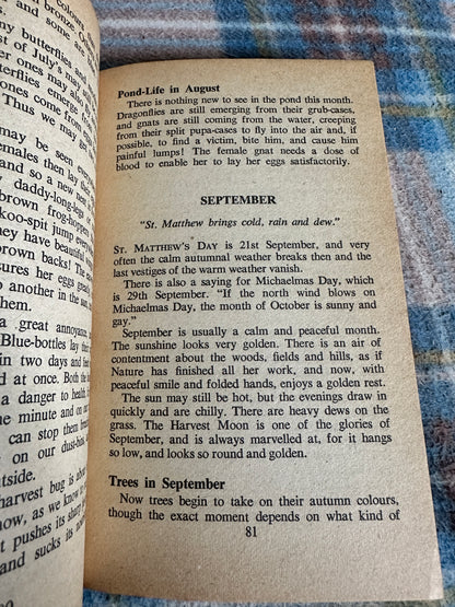 1971 Nature Lover’s Book Number 3 - Enid Blyton(Armada)