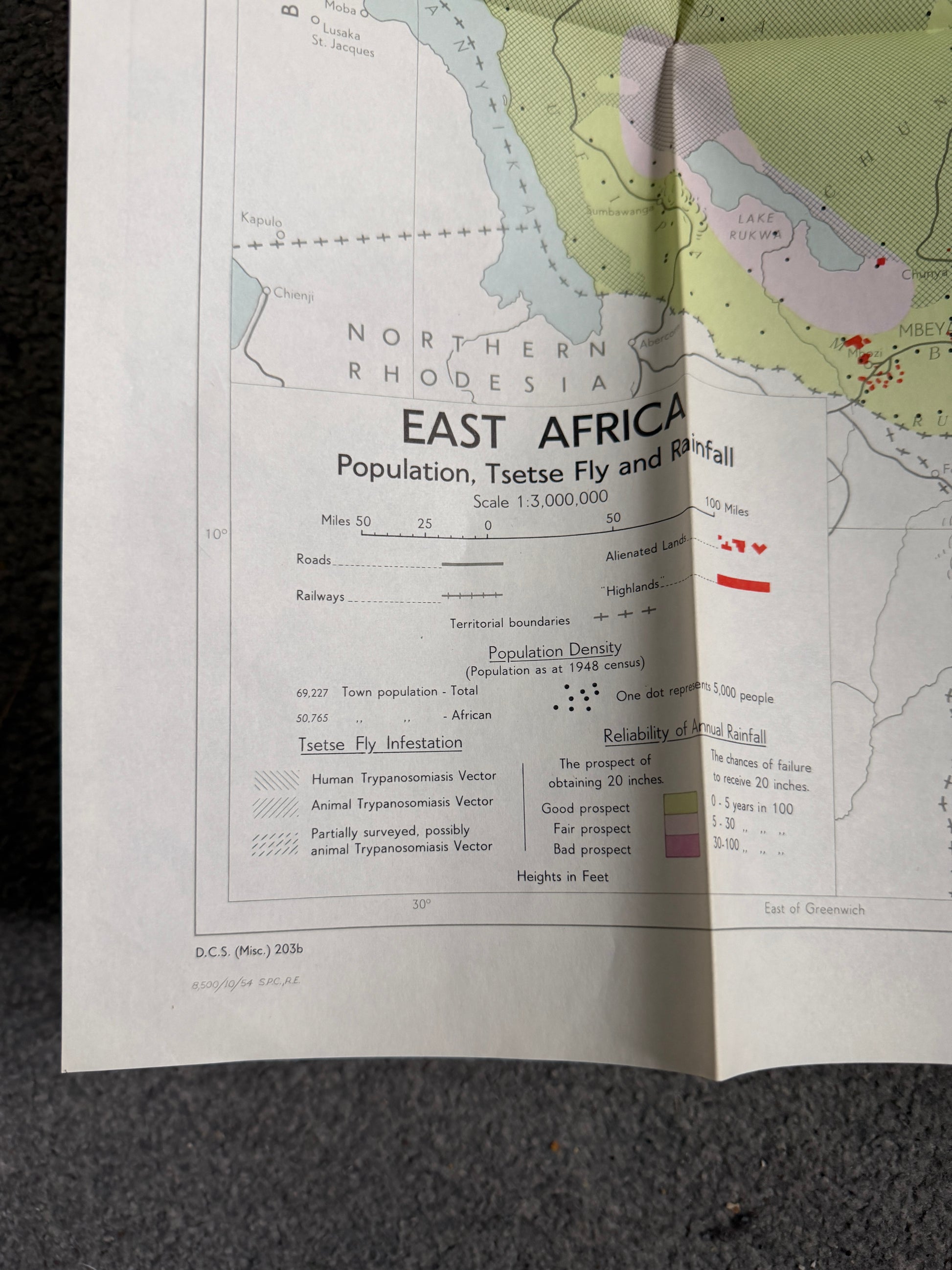 1958 East Africa Royal Commission Report with 4 Maps - Her Majesty’s Stationery Office - Honeyburn Books (UK)