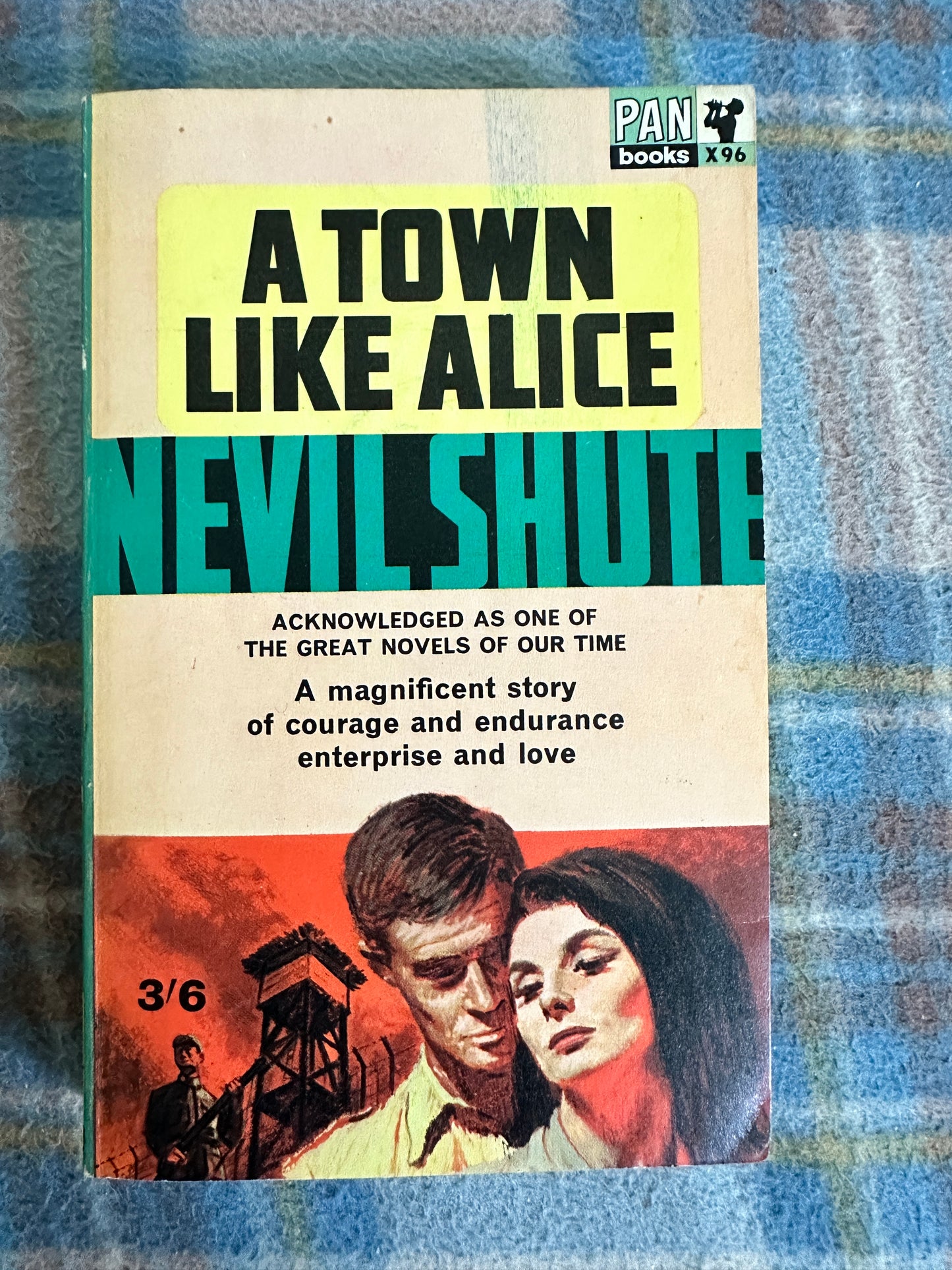 1965 A Town Like Alice - Nevil Shute(Pan Books)