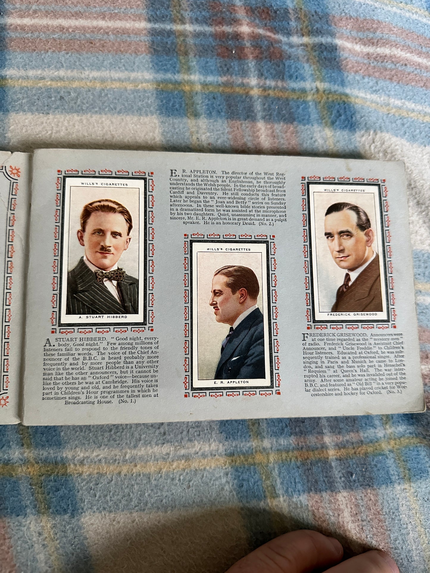 1940’s Radio Celebrities (Wills Cigarette cards complete set)