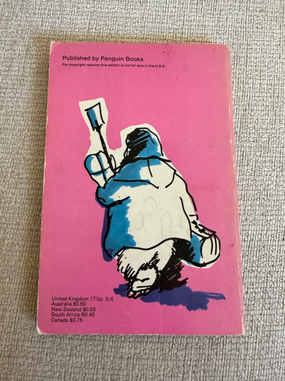 1969 Paddington Marches On - Michael Bond (Young Puffin)