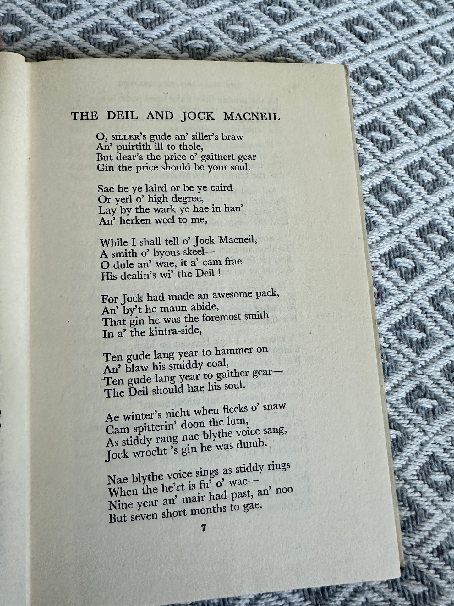 1947 The Lum Hat Wantin’ The Croon - David Rorie(The Moray Press)