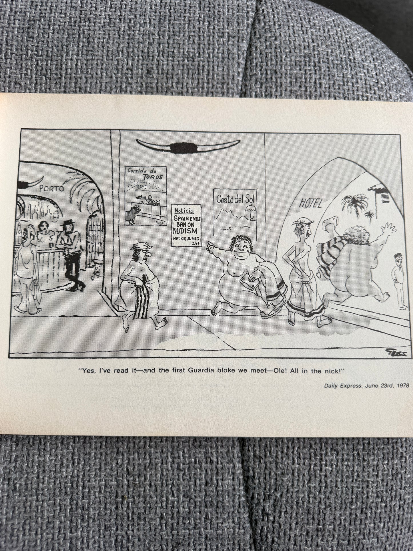 1979 Giles Sunday & Daily Express Cartoon Annual - Daily Express Publication - Honeyburn Books (UK)